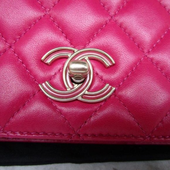 100% AUTHENTIC CHANEL LAMBSKIN QUILTED SMALL HAND TIED TOP HANDLE FLAP BAG - Picture 9 of 16